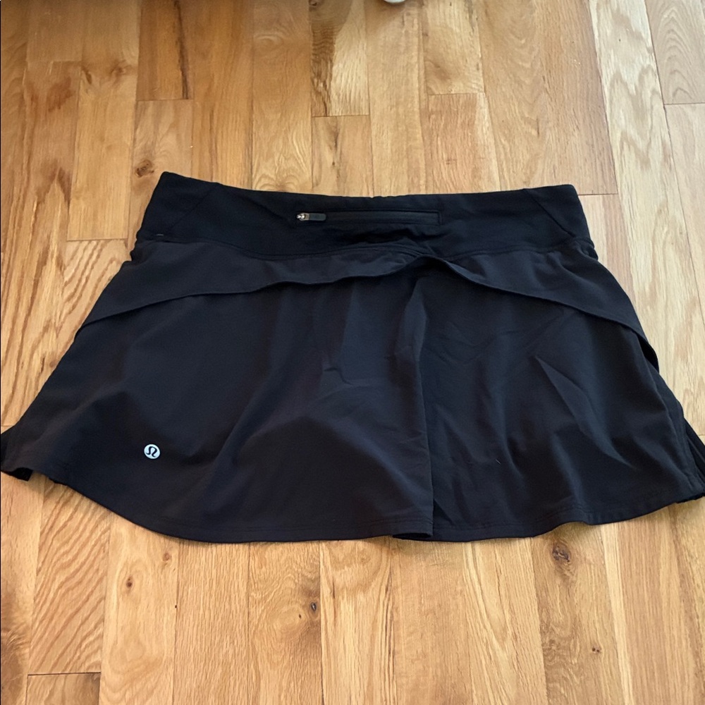 lululemon athletica Black Skirt - Picture 2 of 2